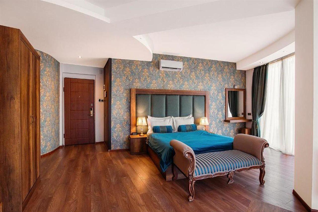 Green Queen Hotel Tbilisi Exterior foto